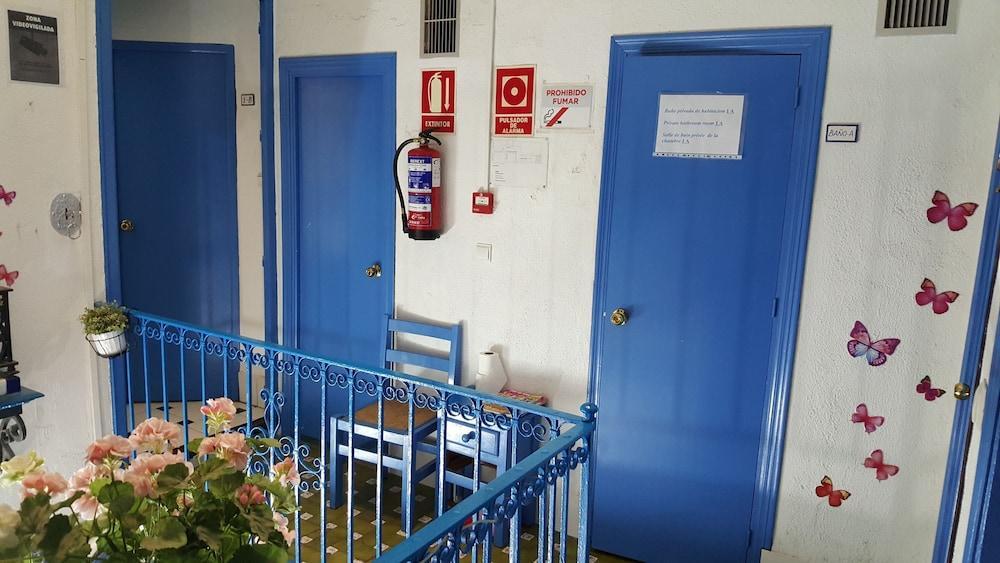 Pension Giraldilla Sewilla Zewnętrze zdjęcie